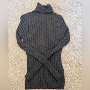Banana Republic Dark Gray Ribbed Merino Wool Turtleneck Sweater